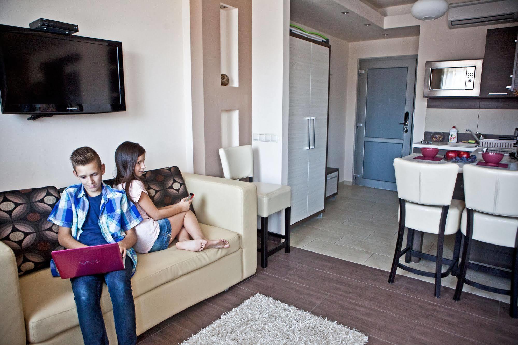 Németh Apartmanok Sárvár Exterior foto